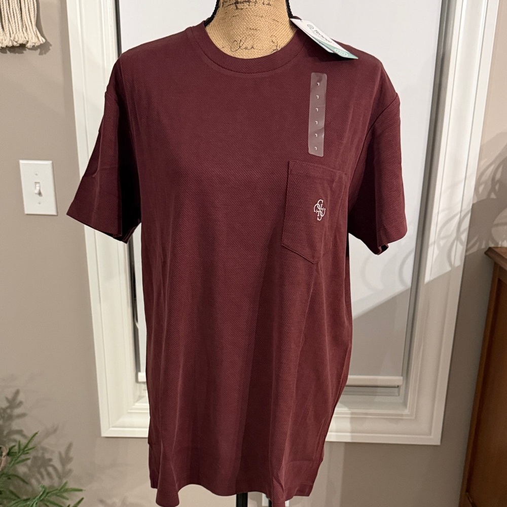 Guess Men's Maroon Short Sleeve Tee